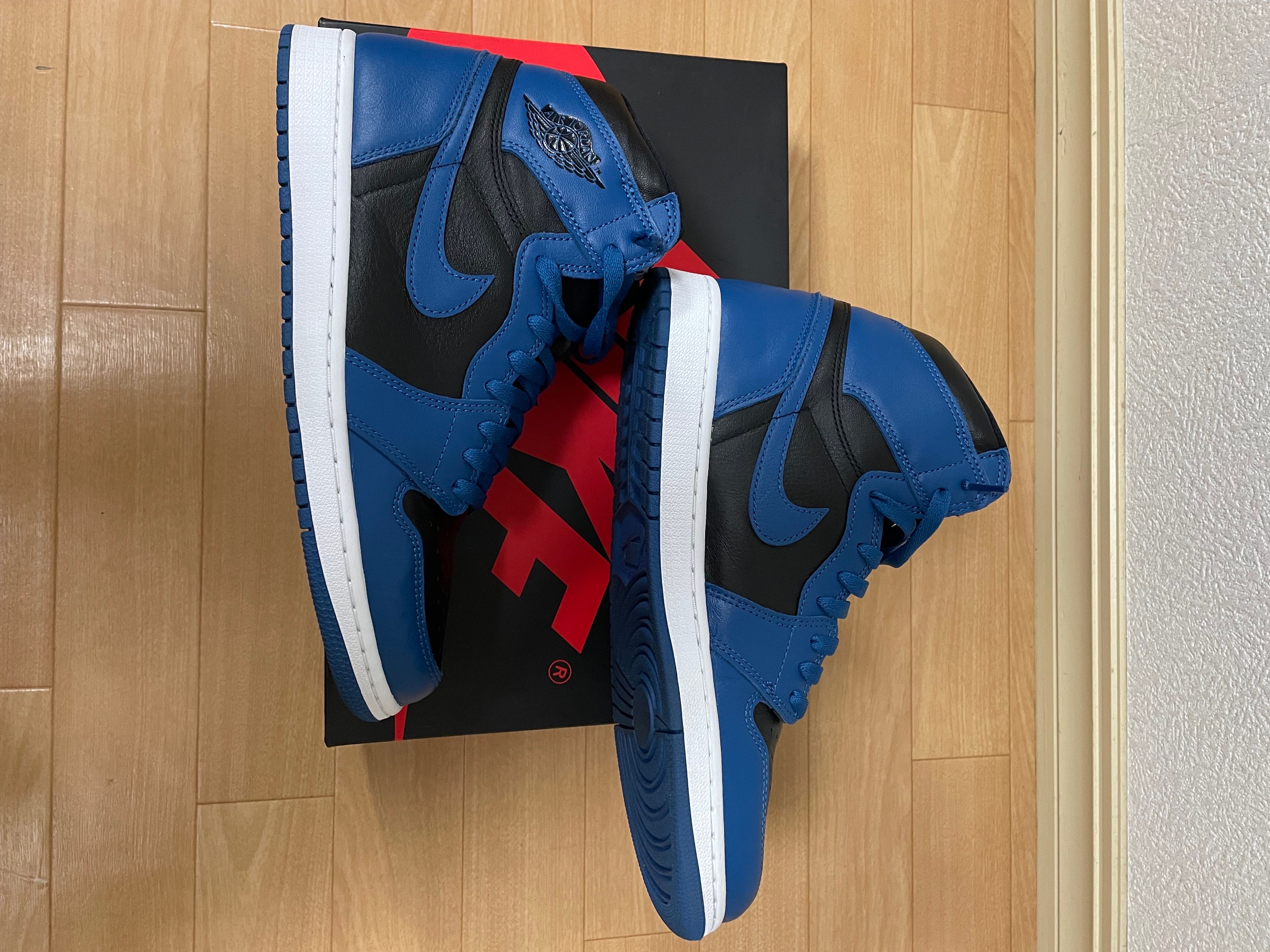 Nike Air Jordan 1 Retro High OG "Dark Marina Blue"