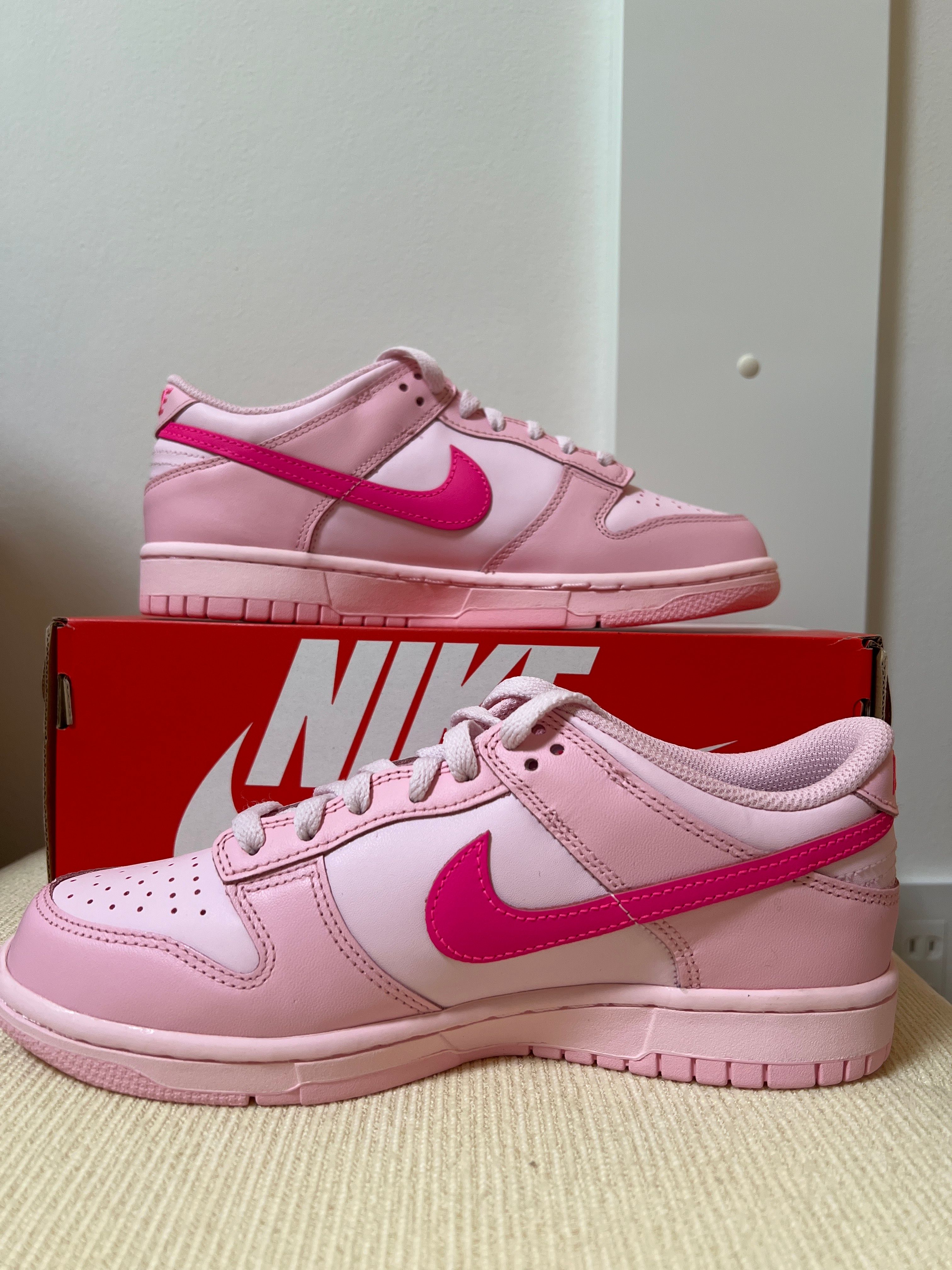 Nike GS Dunk Low "Triple Pink"