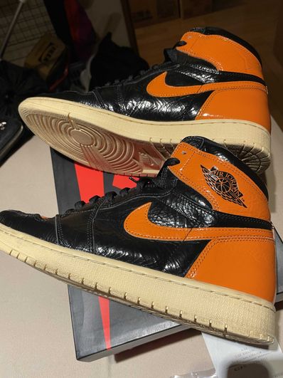 Nike Air Jordan 1 High "Shattered Backboard 3.0"