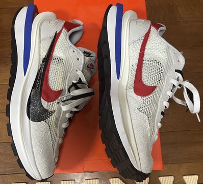 sacai × Nike Vapor Waffle "Royal Fuchsia"