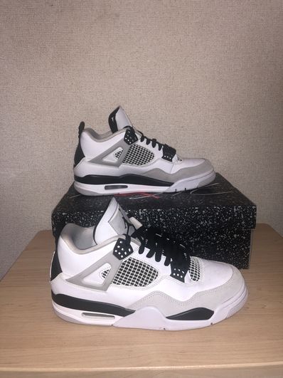 Nike Air Jordan 4 "Military Black"