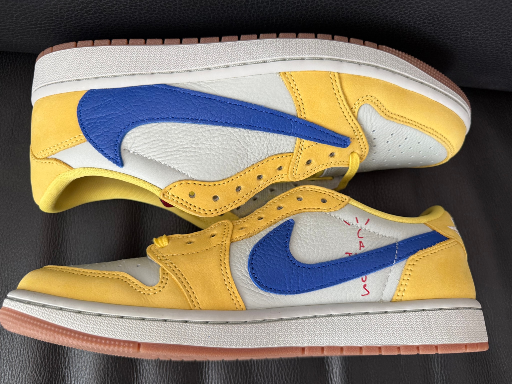 Travis Scott × Nike Women's Air Jordan 1 Retro Low OG "Canary"