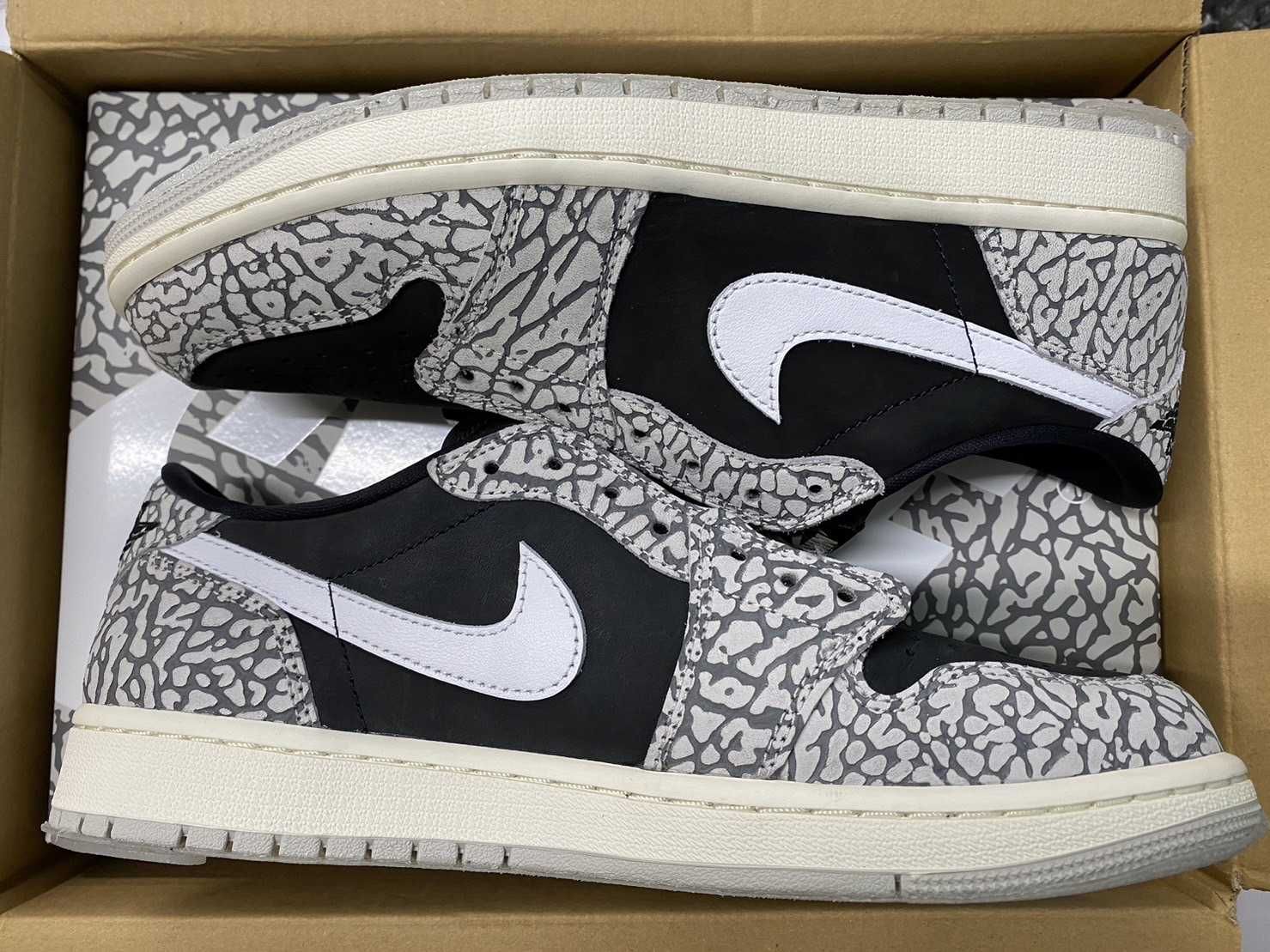 Nike Air Jordan 1 Retro Low OG "Black Cement"