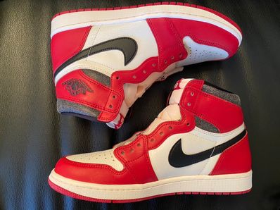 Nike Air Jordan 1 High OG "Lost & Found/Chicago"