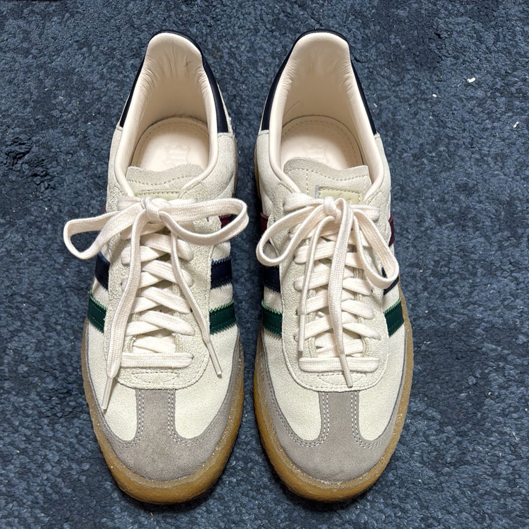 KITH Ronnie Fieg × Clarks × adidas 8Th Street Samba KITHmas "Collegiate Green"