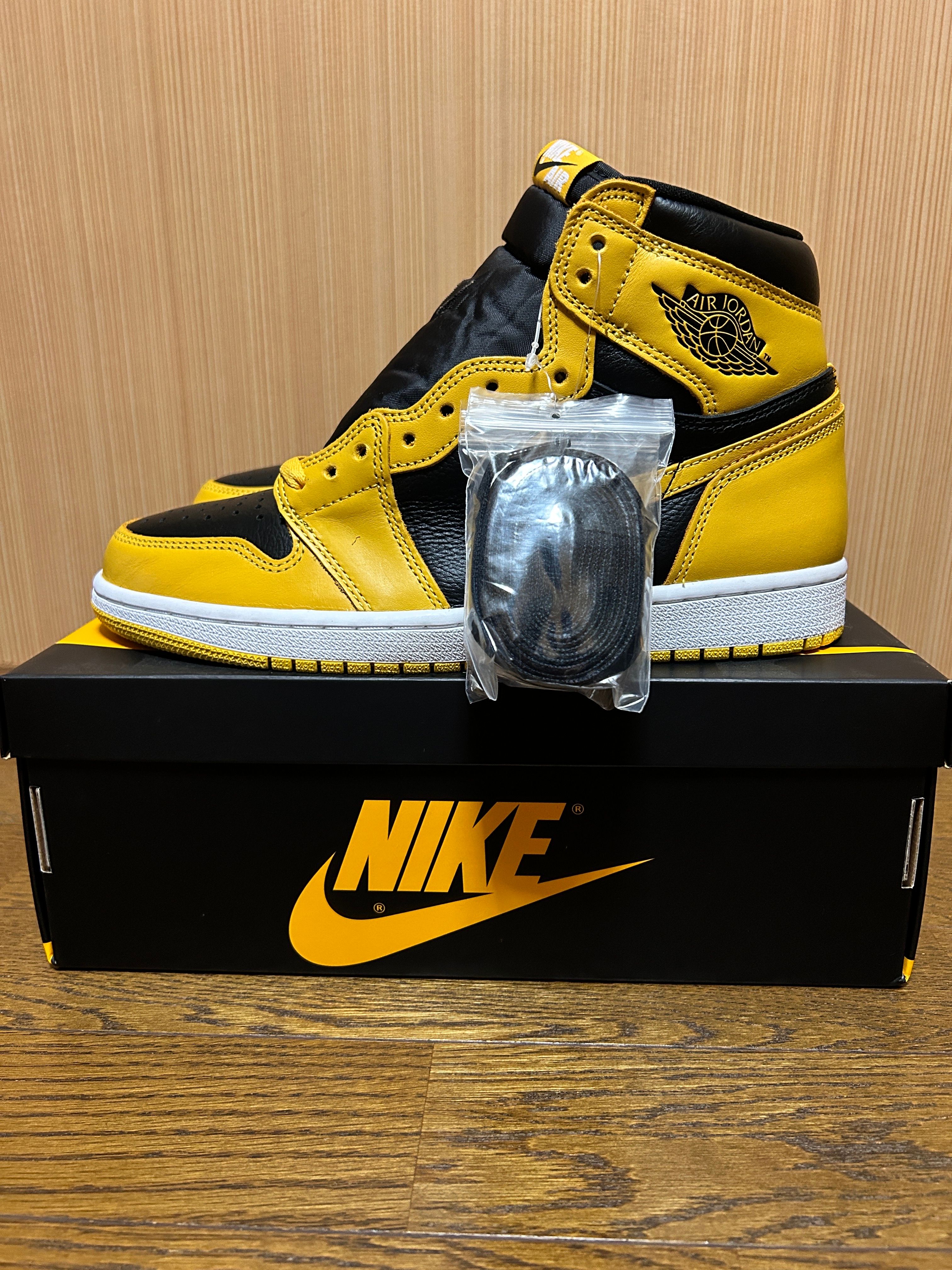 Nike Air Jordan 1 High OG "Pollen" 