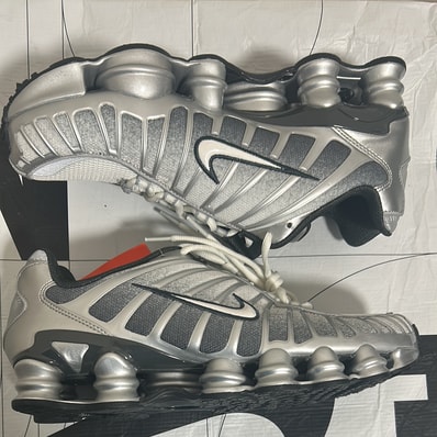 Nike Shox TL "Metallic Silver/Wolf Grey/Anthracite/Summit White"