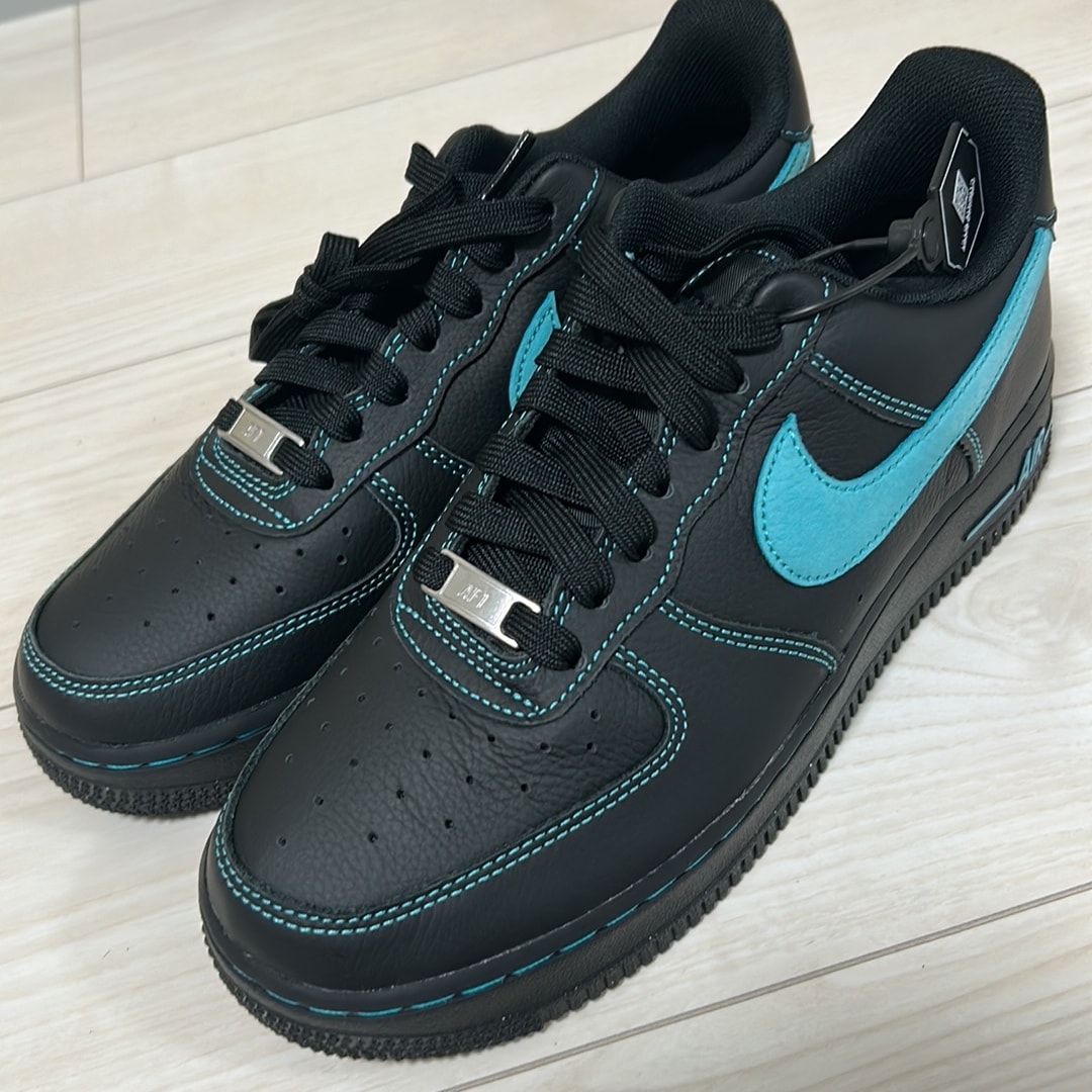Nike Air Force 1 Low "Black Tiffany"