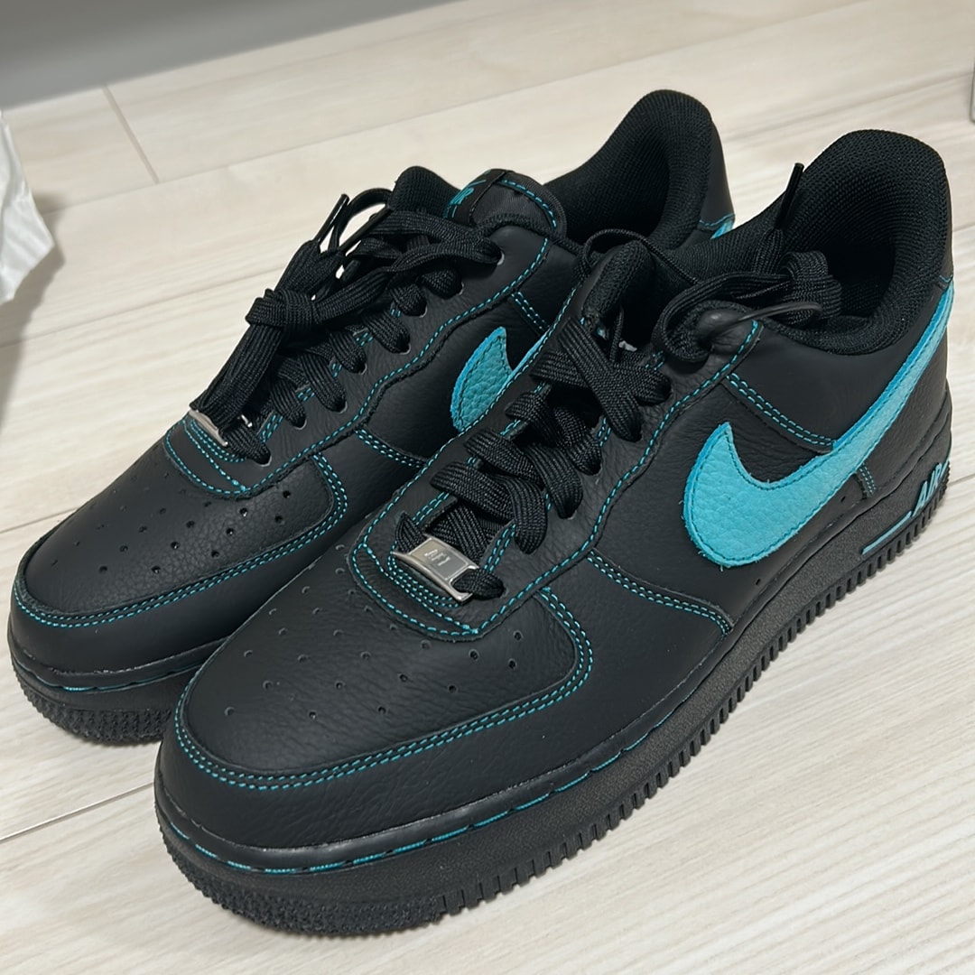 Nike Air Force 1 Low "Black Tiffany"