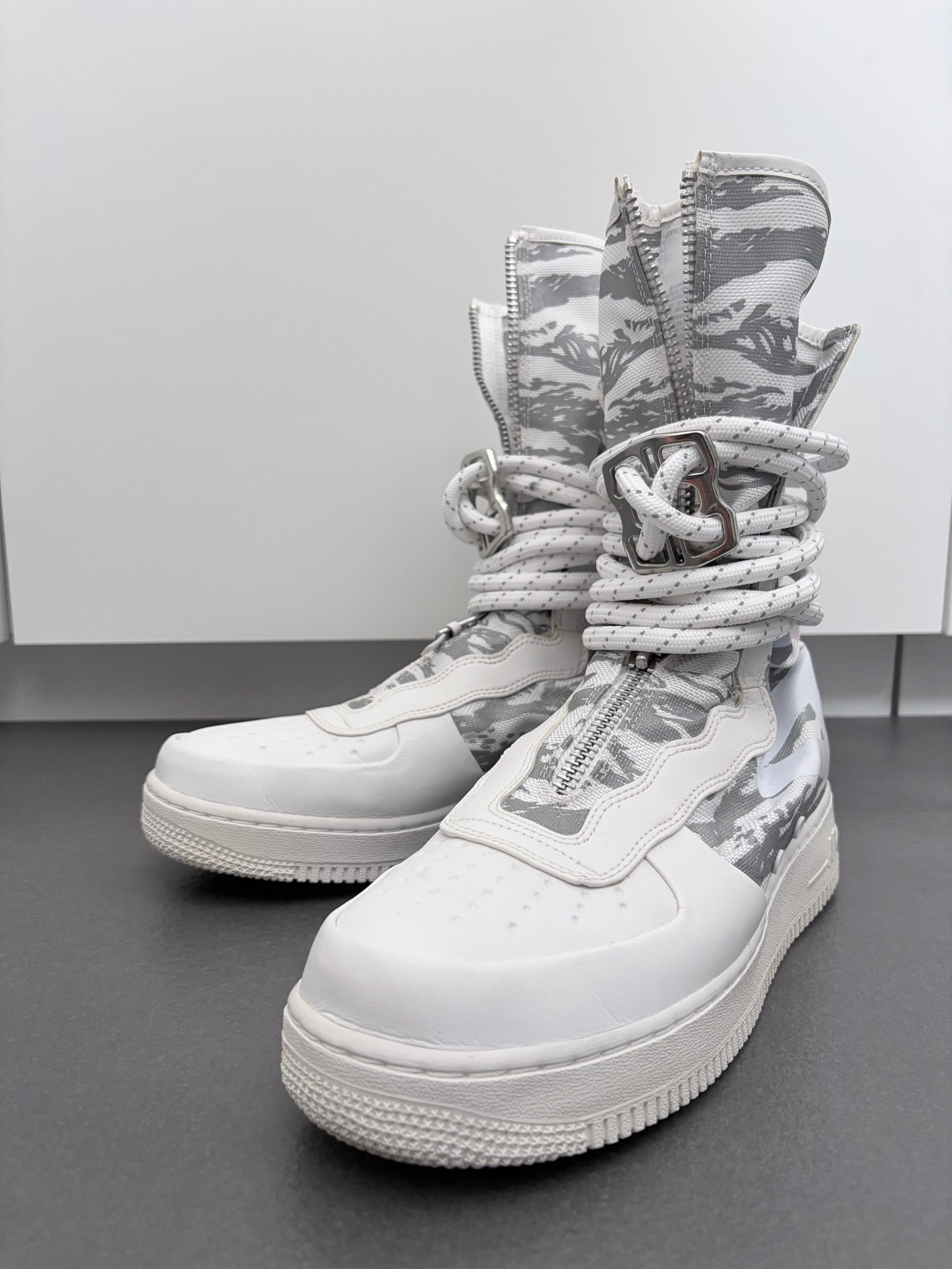 Nike SF Air Force 1 High "Winter Camo"