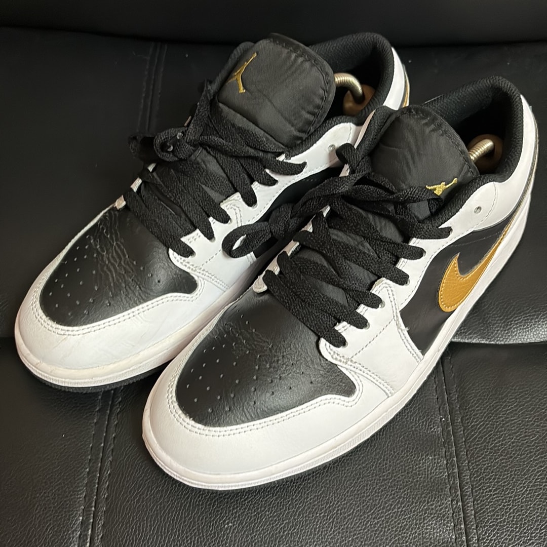 Nike Air Jordan 1 Low "White/Metallic Gold/Black"