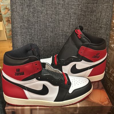 Nike Air Jordan 1 Retro High OG "Black Toe Reimagined"