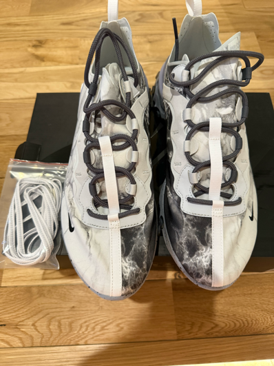 KENDRICK LAMAR×NIKE REACT ELEMENT 55 "PURE PLATINUM/CLEAR-WOLF GREY-BLACK"