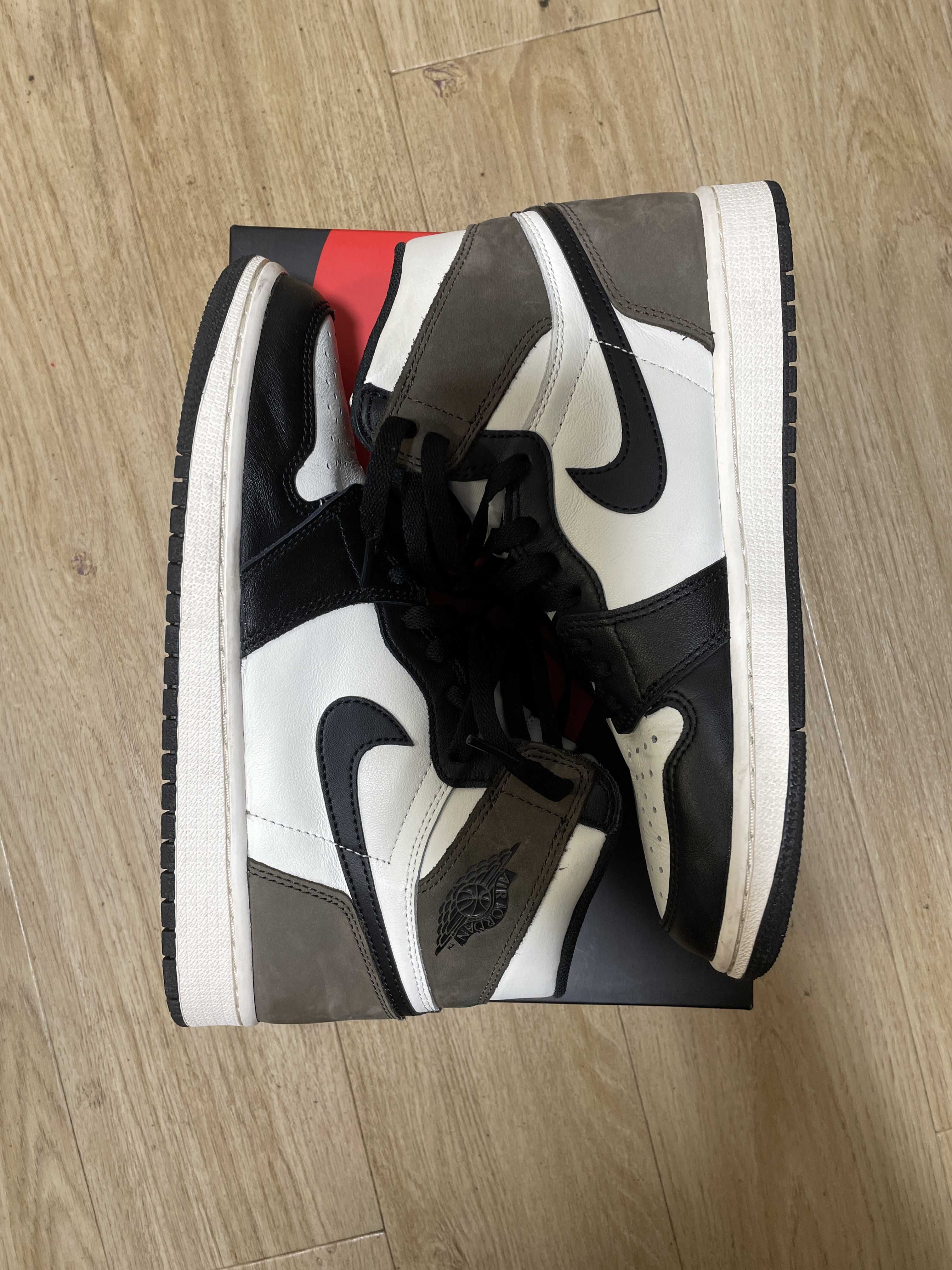 Nike Air Jordan 1 High OG "Sail/Dark Mocha/Black"