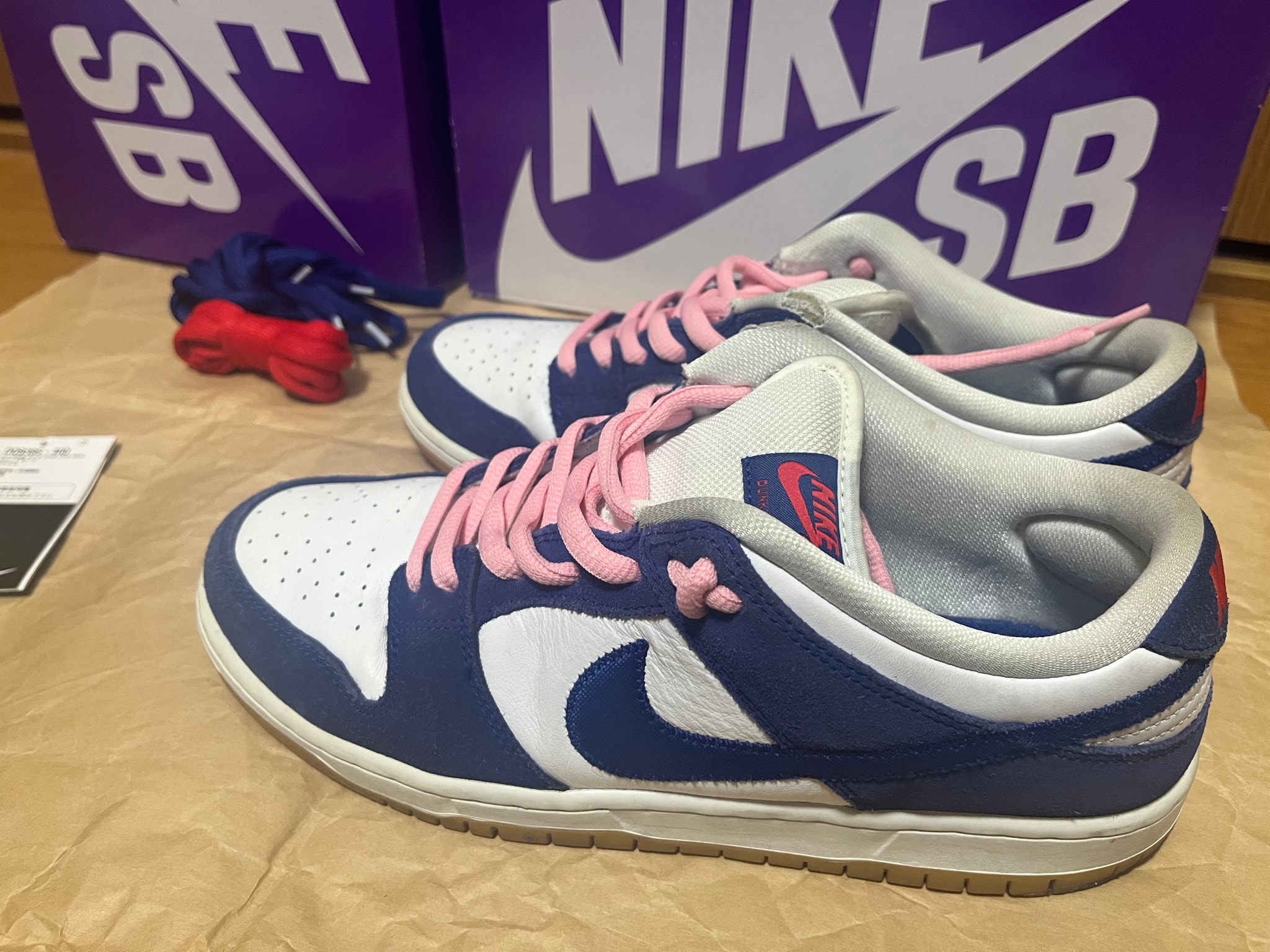 Nike SB Dunk Low "Los Angeles Dodgers/Deep Royal Blue"
