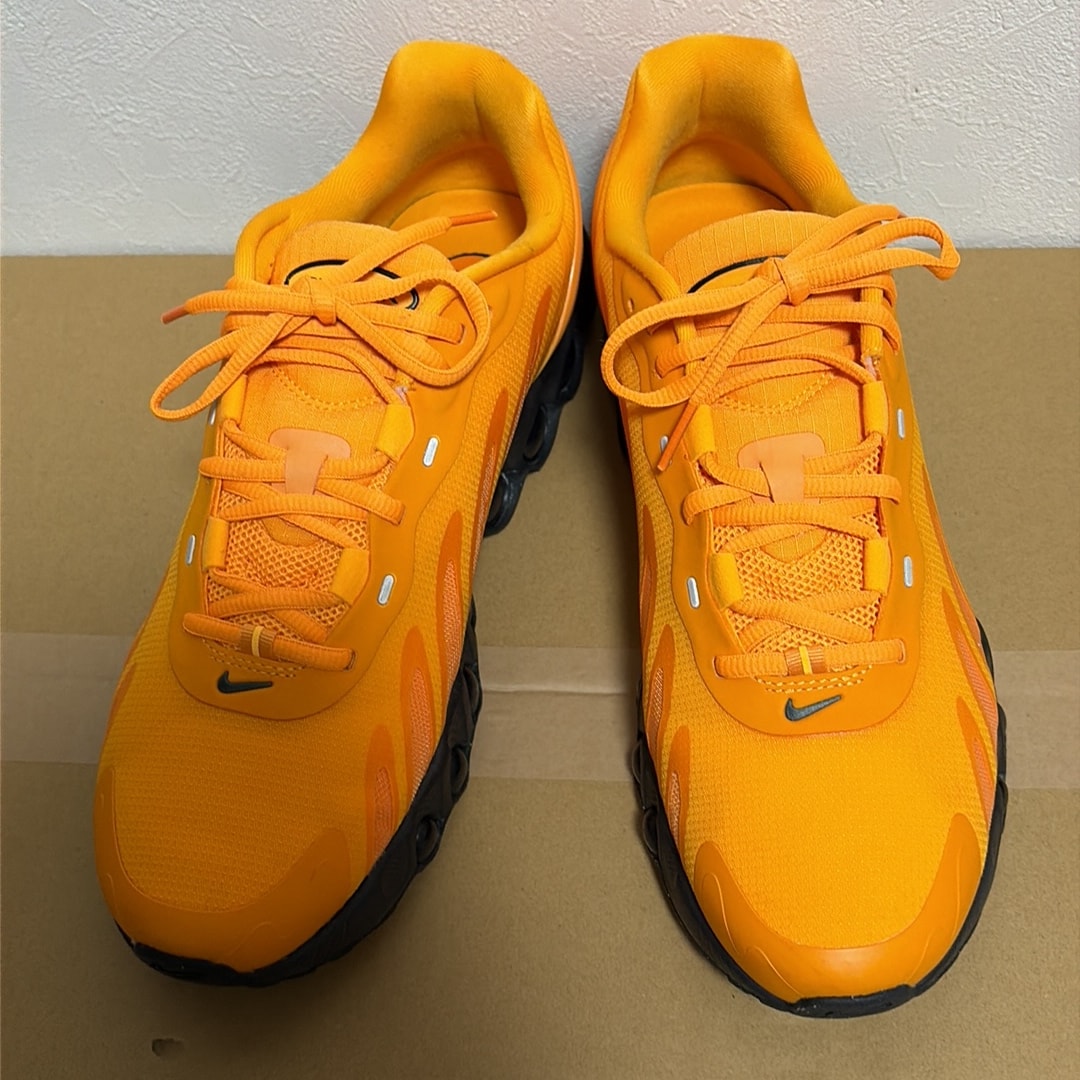 Nike Air Max DN8 "Sundial"