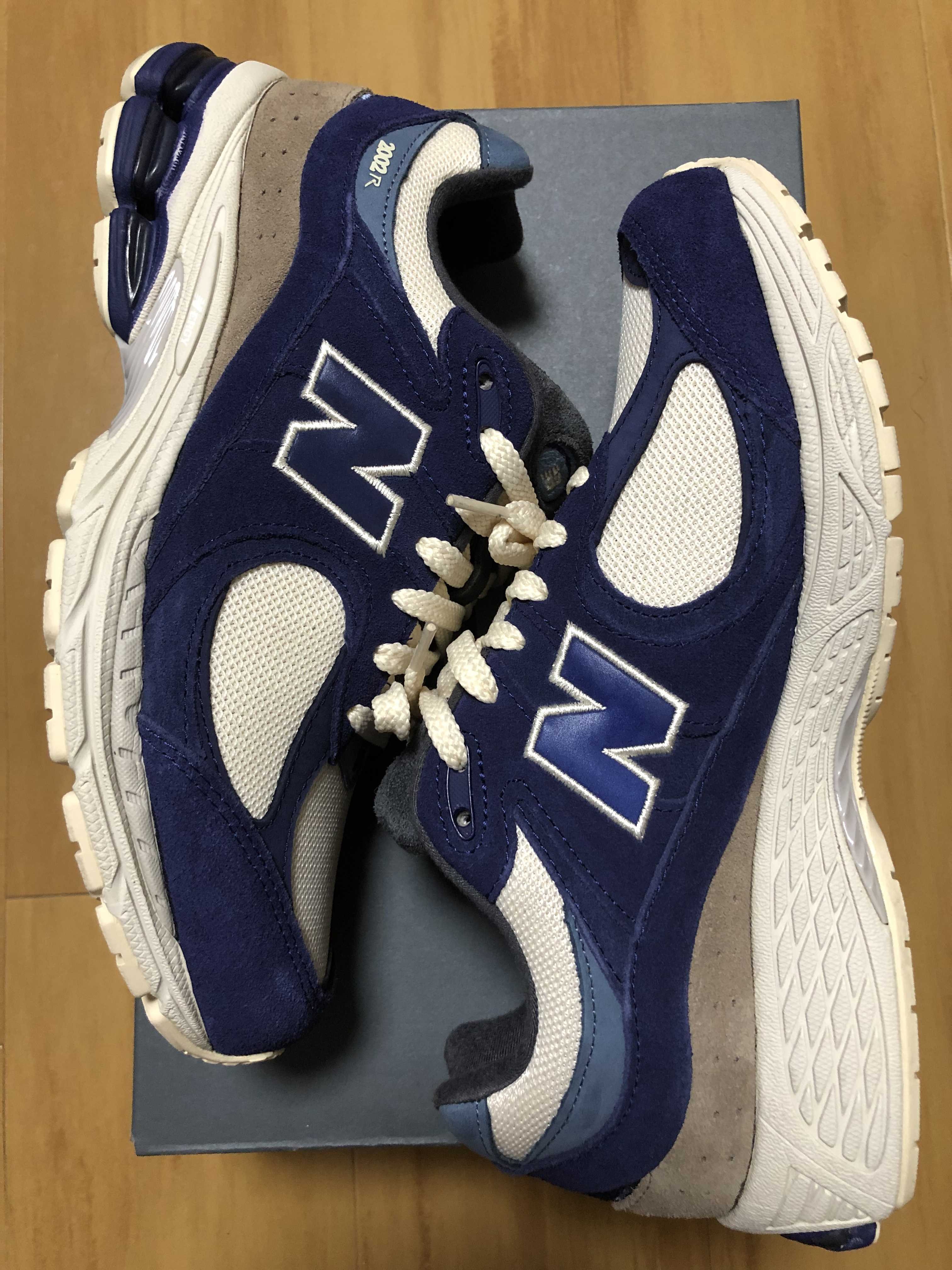 New Balance 2002R "Navy"