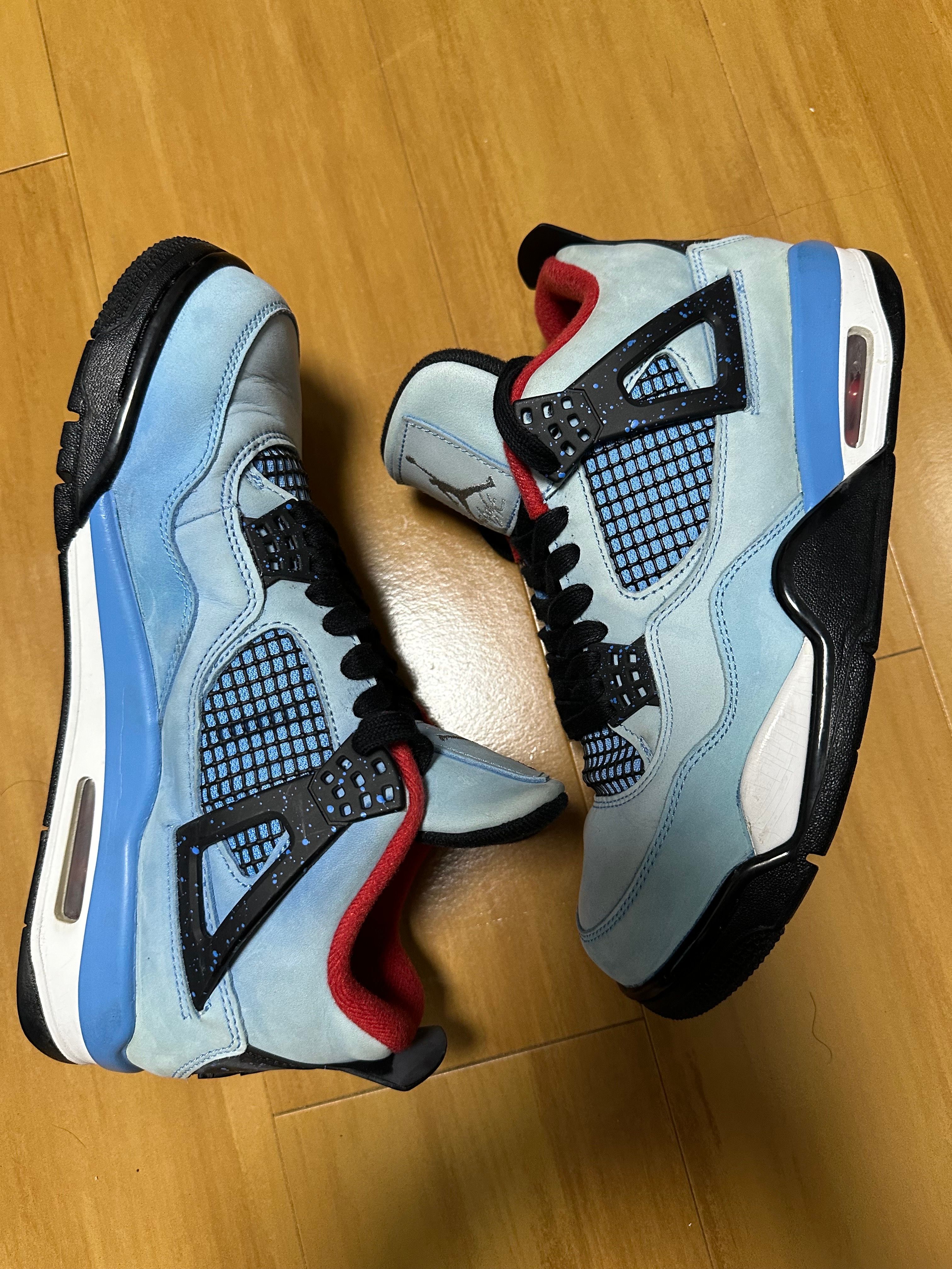 Travis Scott × Nike Air Jordan 4 Retro Cactus Jack "University Blue"