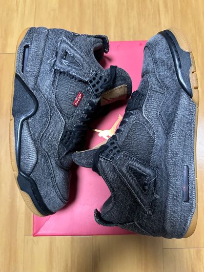 Nike × Levi's Air Jordan 4 "Black Denim" (Tag: LEVIS®)