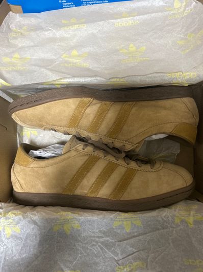 adidas Tobacco "Pantone/Mesa/Gum"