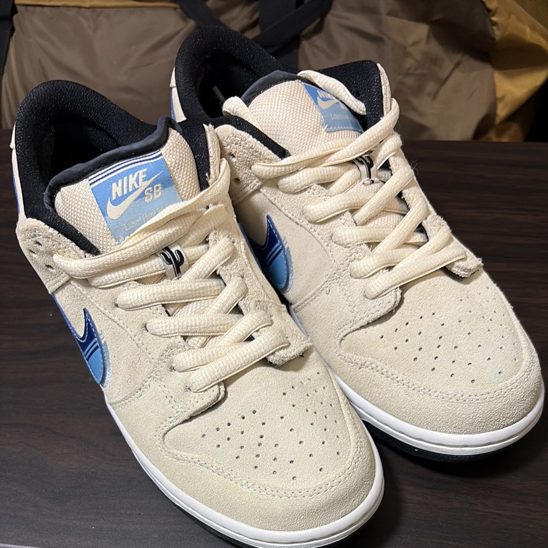 Nike SB Dunk Low "Light Cream"