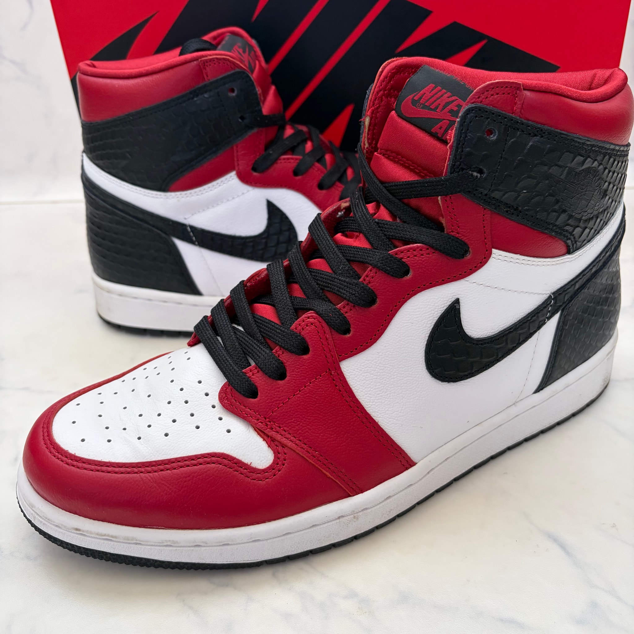 Nike Women's Air Jordan 1 High OG "Satin Red"