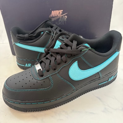 Nike Air Force 1 Low "Black Tiffany"