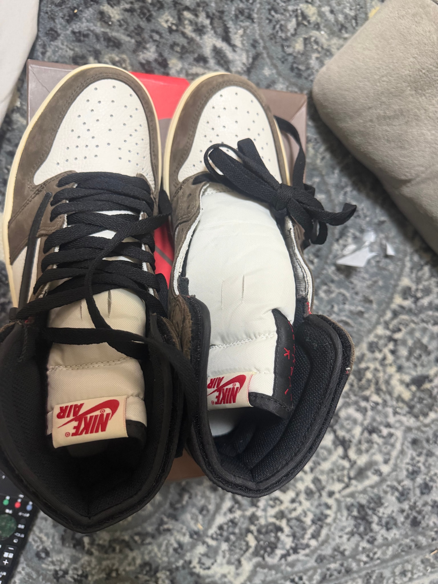 Travis Scott × Nike Air Jordan 1 Retro High OG TS SP "Sail/Dark Mocha"