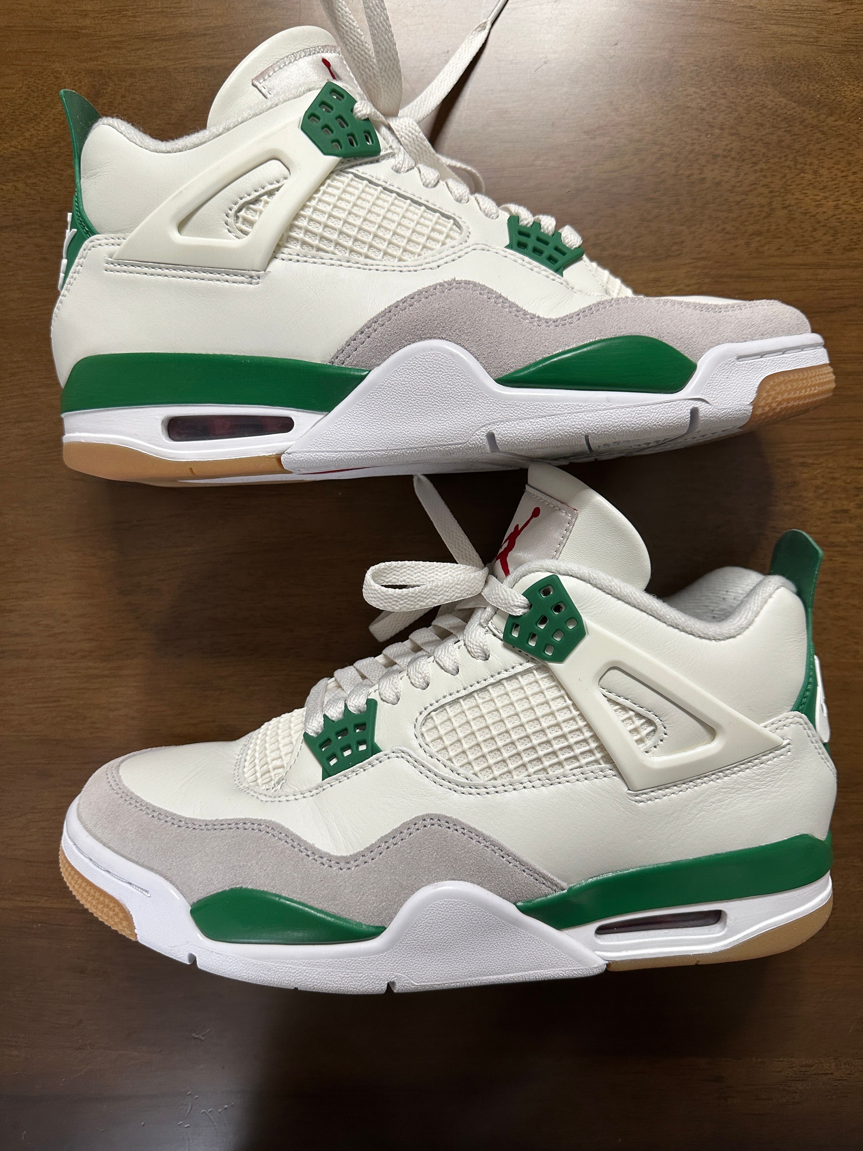 Nike SB × Air Jordan 4 Retro SP "Pine Green"
