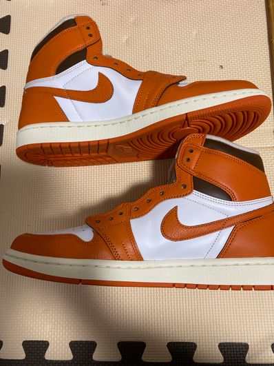 Nike Women's Air Jordan 1 High OG "Starfish"