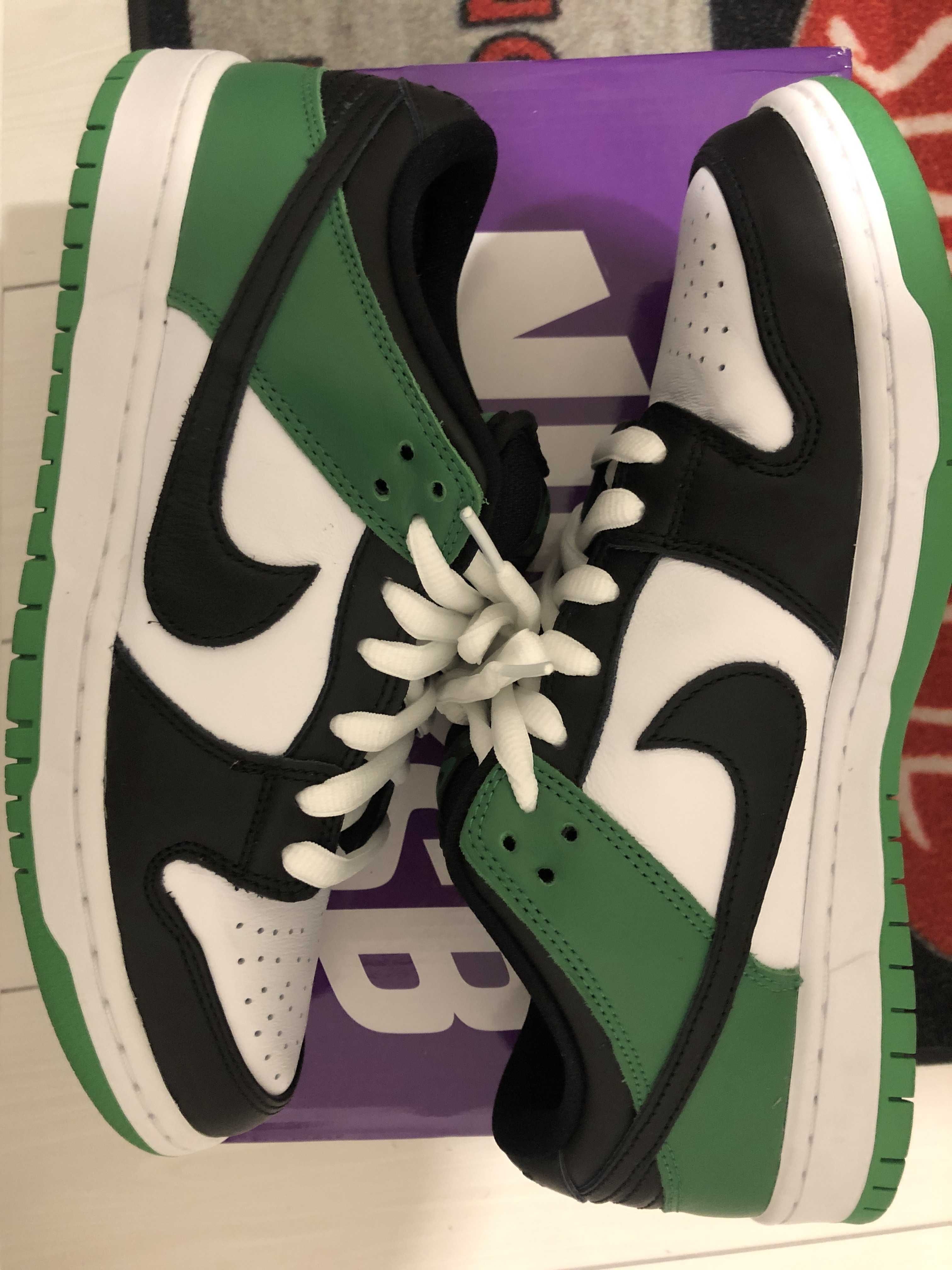 Nike SB Dunk Low Pro "Black and Classic Green"