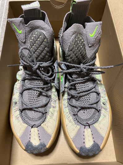 Nike ISPA Sense "Enigma Stone and Seafoam"