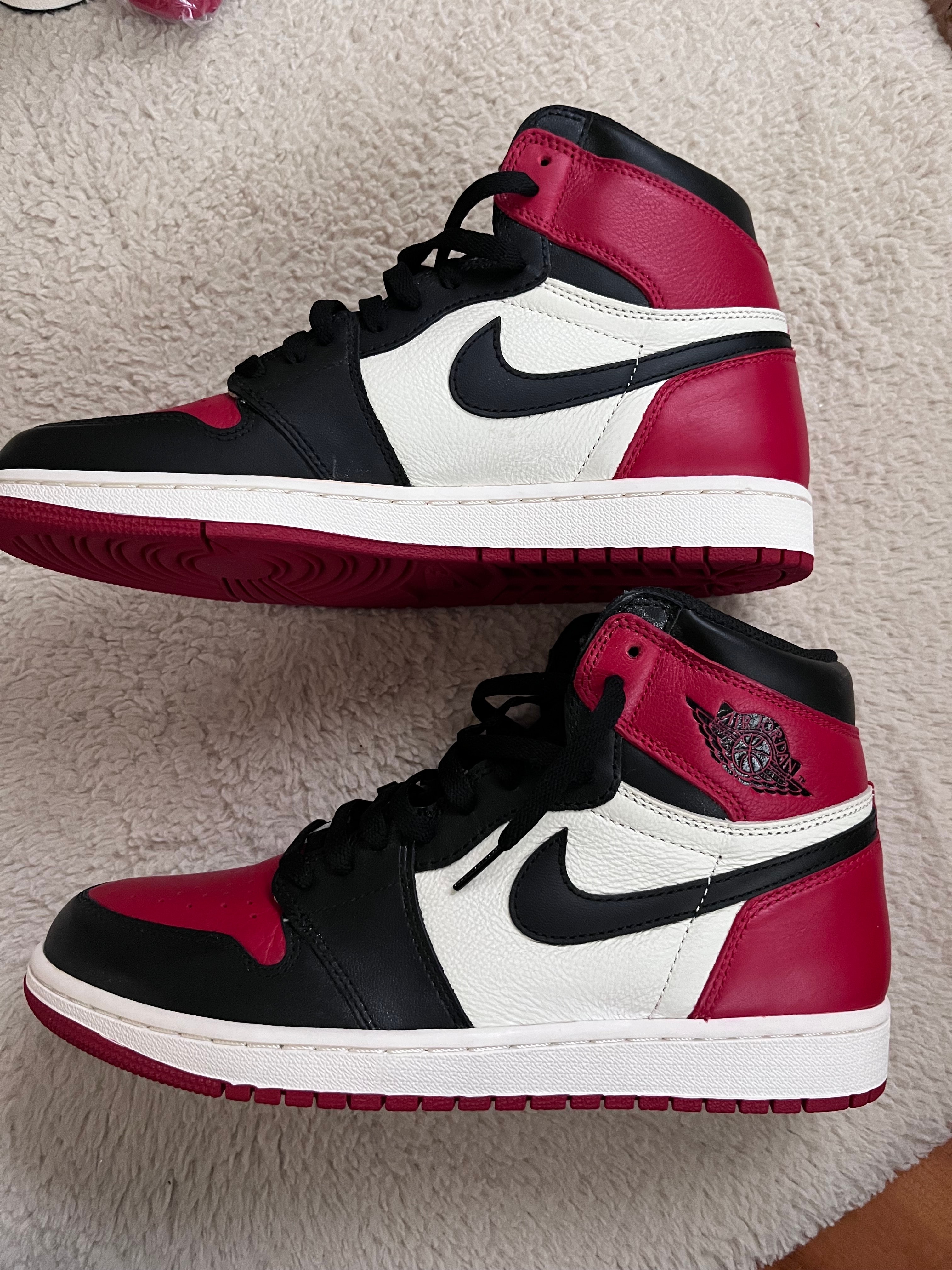 Nike Air Jordan 1 Retro High OG "Bred Toe"