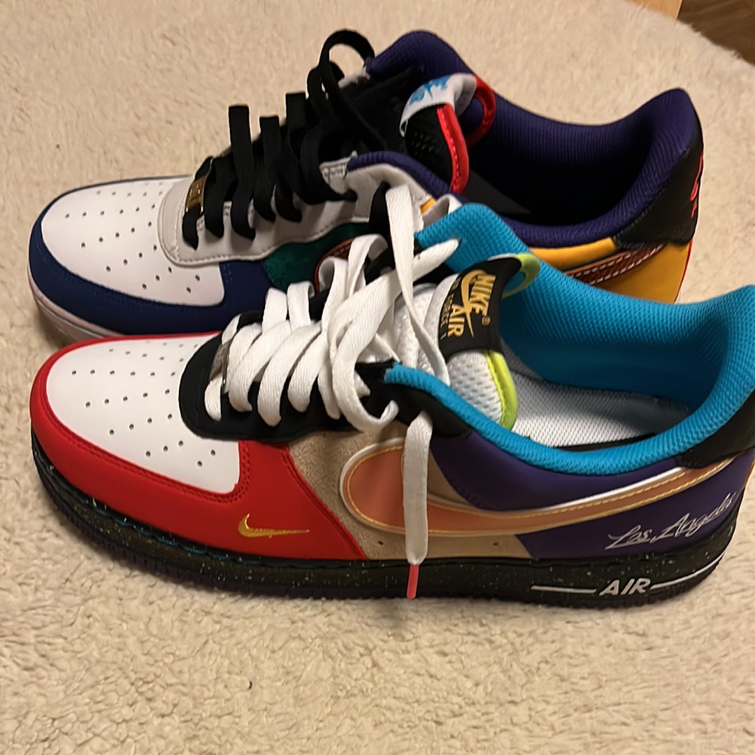 ナイキ エアフォース1 ロー "ワット ザ LA"