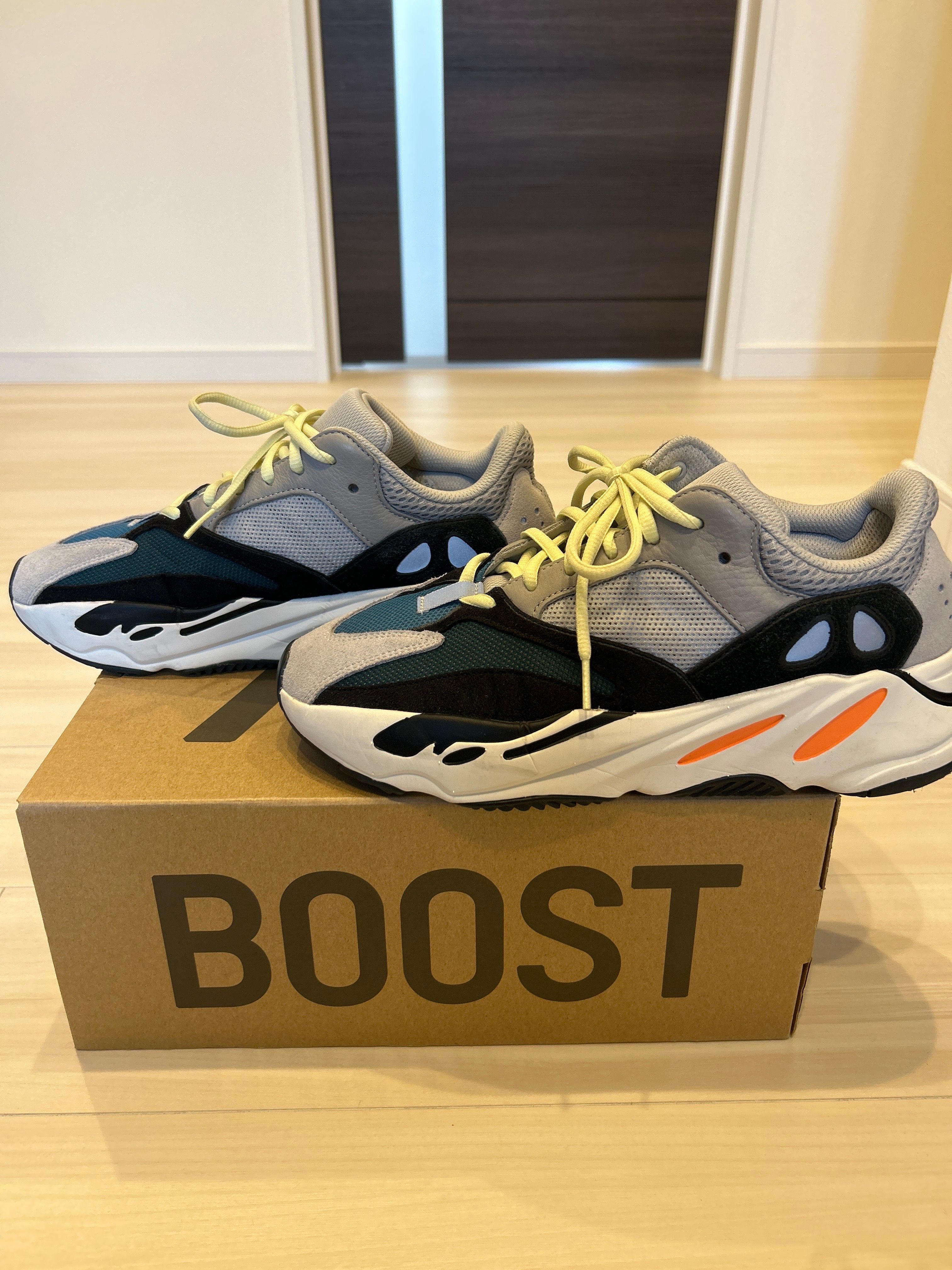 adidas YEEZY Boost 700 "Wave Runner"