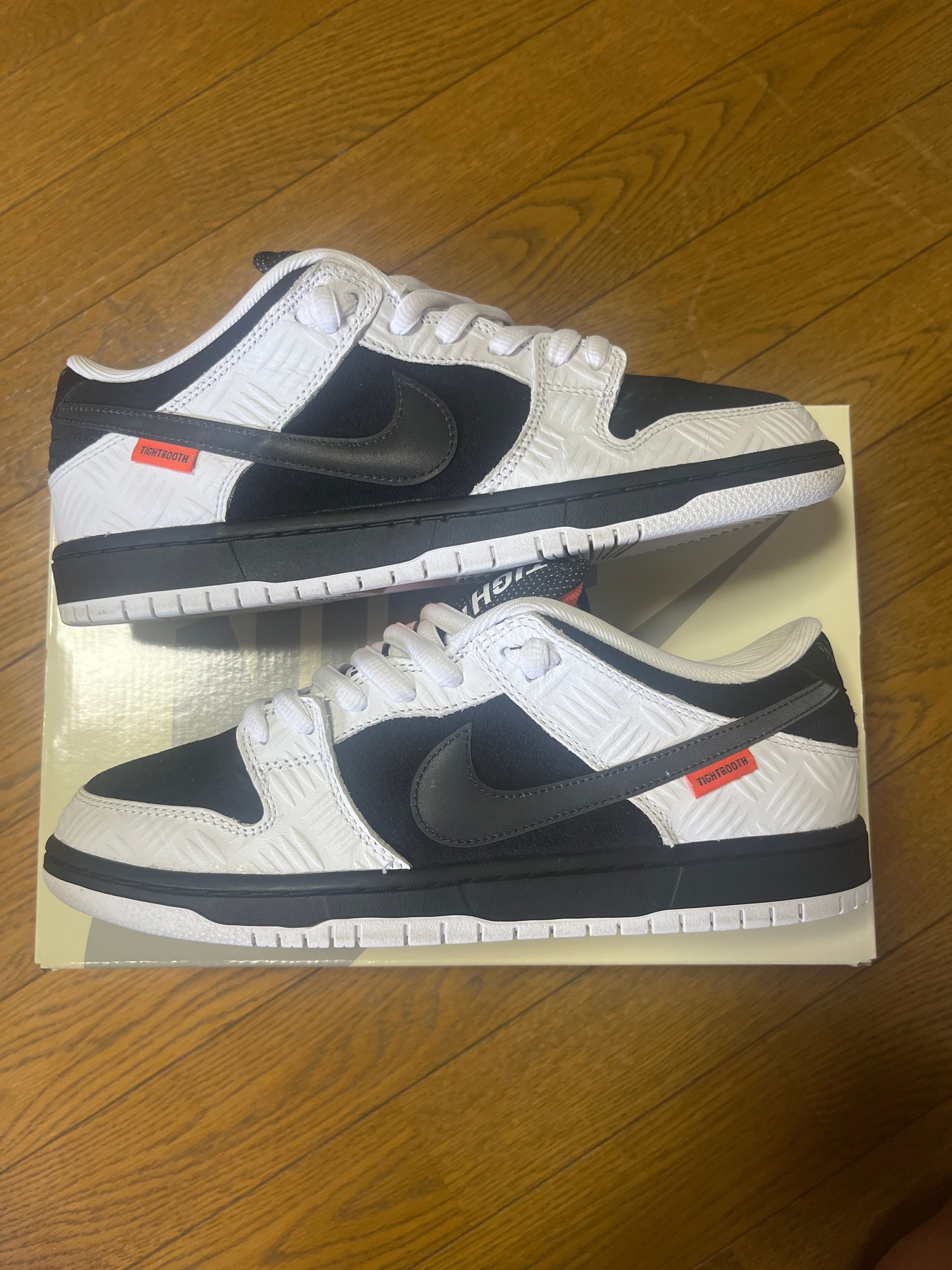 TIGHTBOOTH × Nike SB Dunk Low Pro QS "Black and White"