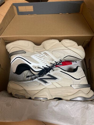 New Balance 9060 "Turtledove"