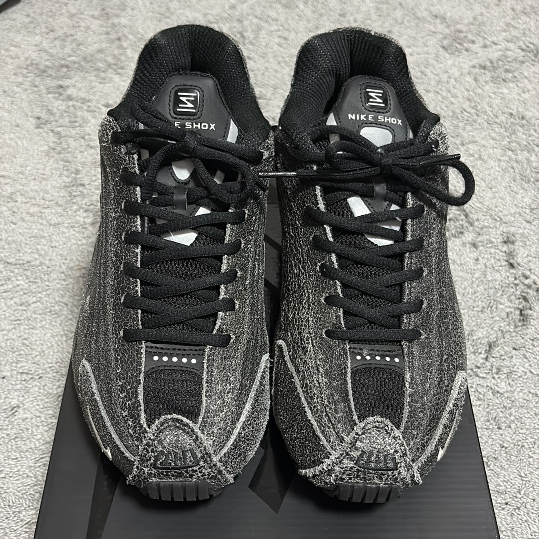 Nike Shox R4 Distressed Leather "Black/Metallic Silver"