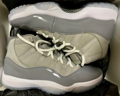 Nike Air Jordan 11 Retro "Cool Grey"