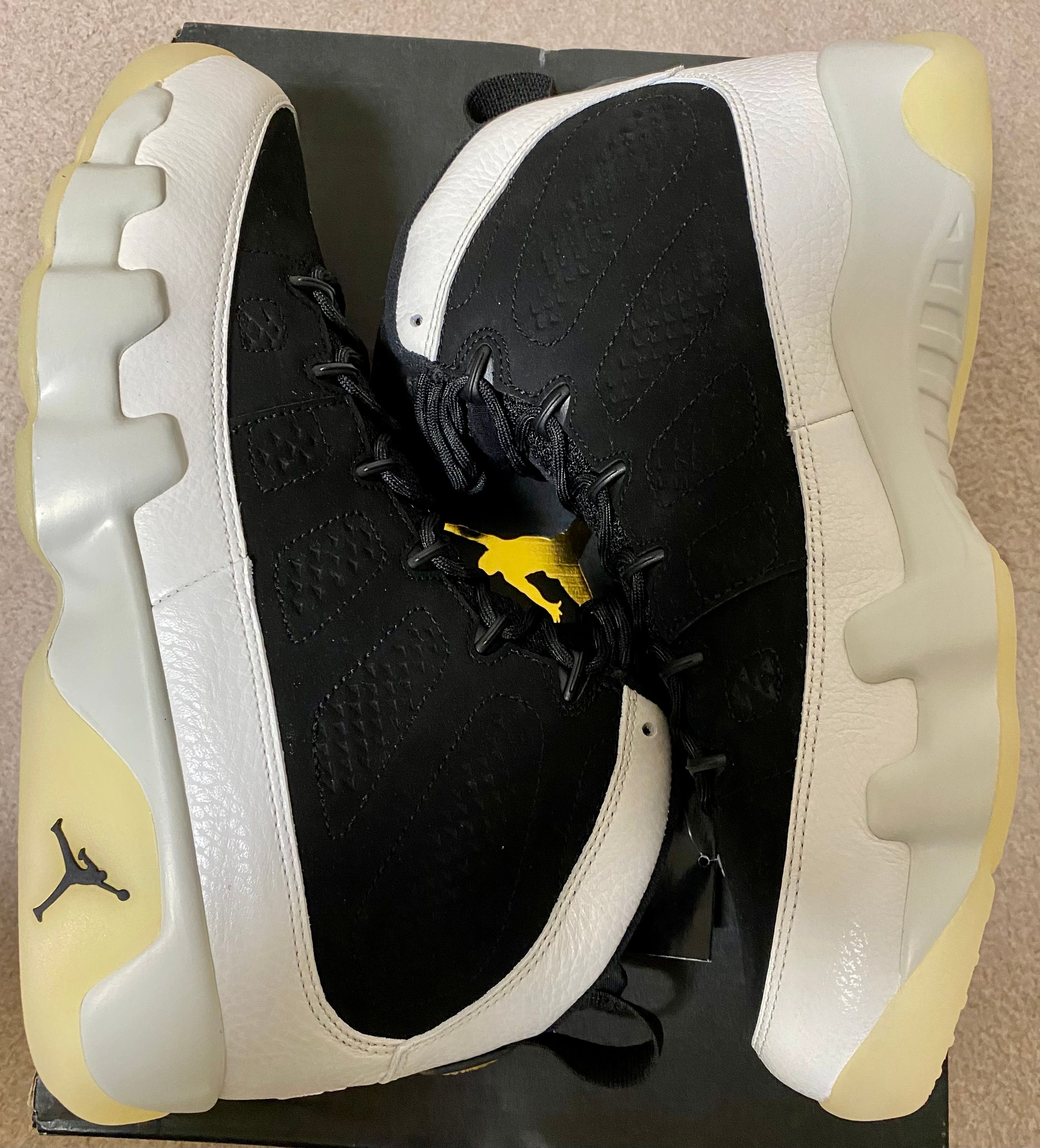 NIKE AIR JORDAN 9 RETRO "CITY OF FLIGHT"