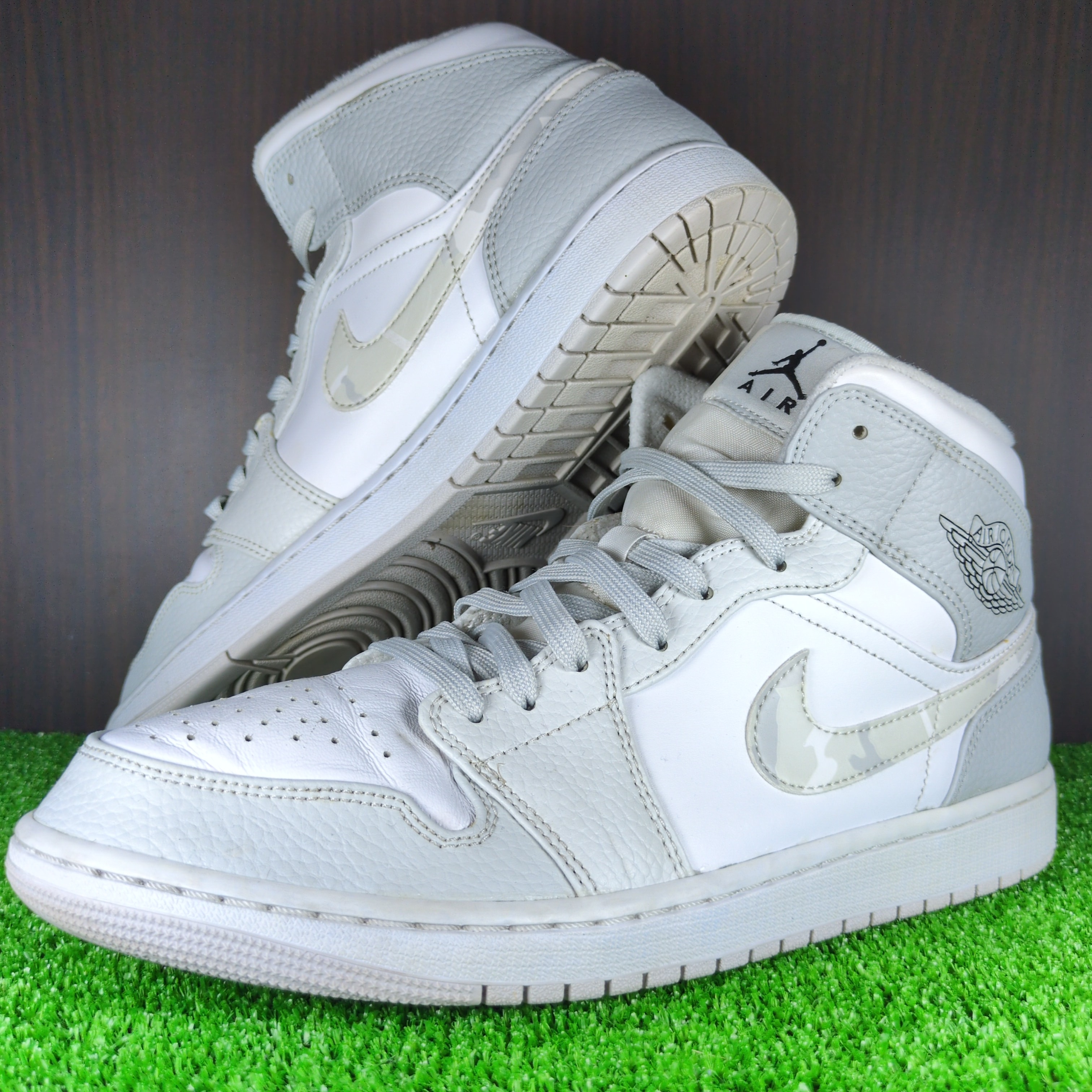 Nike Air Jordan 1 Mid "Grey Camo"