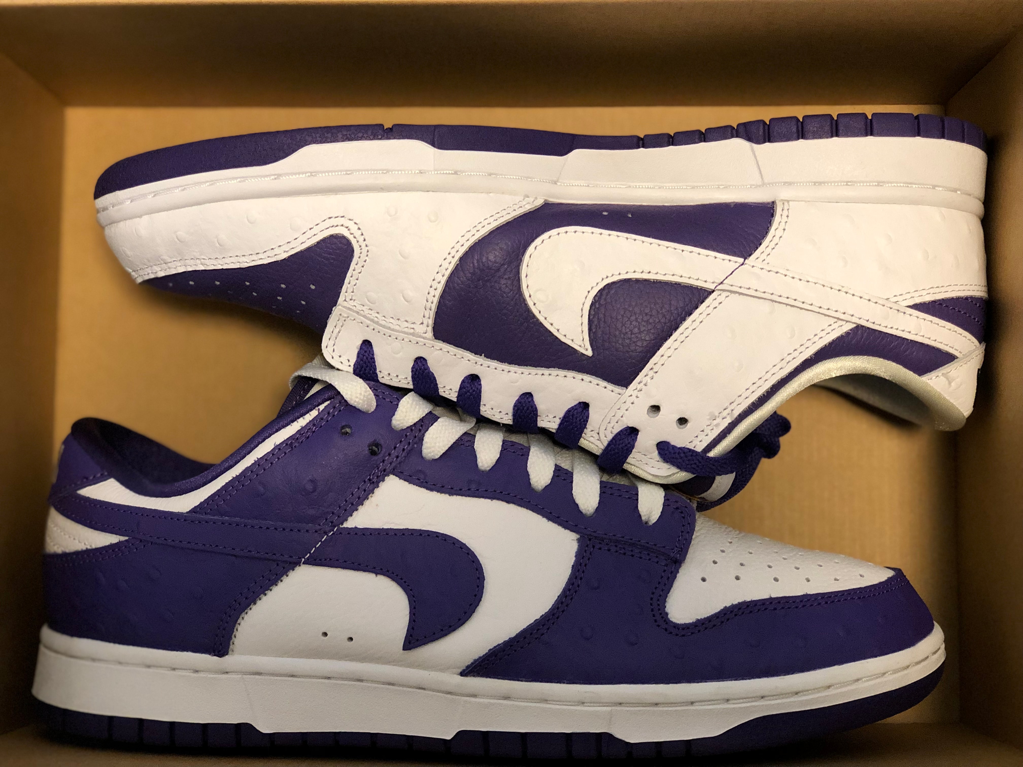 Nike Women's Dunk Low "Made You Look"