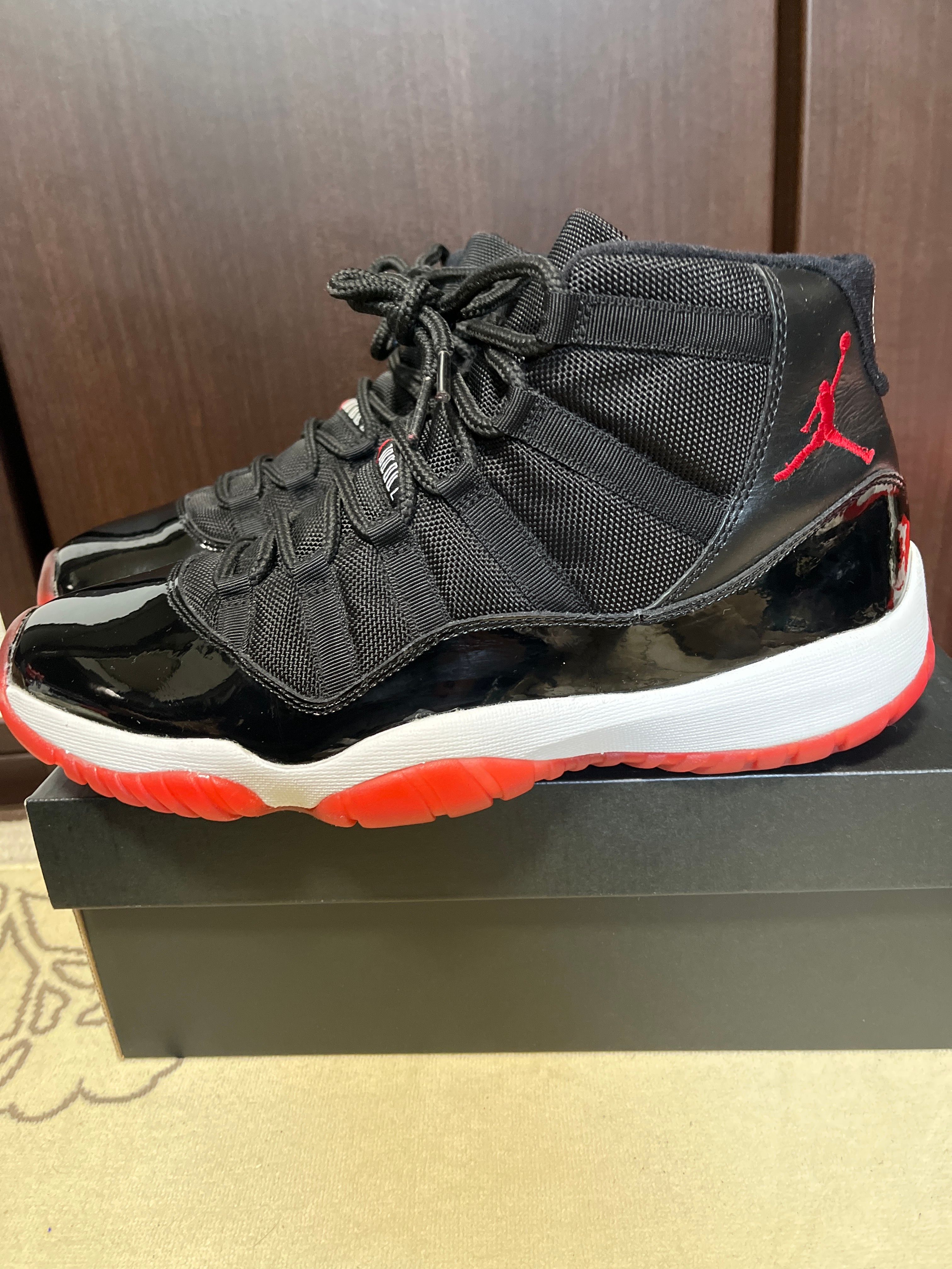 Nike Air Jordan 11 Retro "Playoffs" (2012)