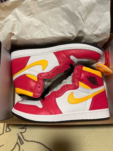 Nike Air Jordan 1 High OG "Light Fusion Red"