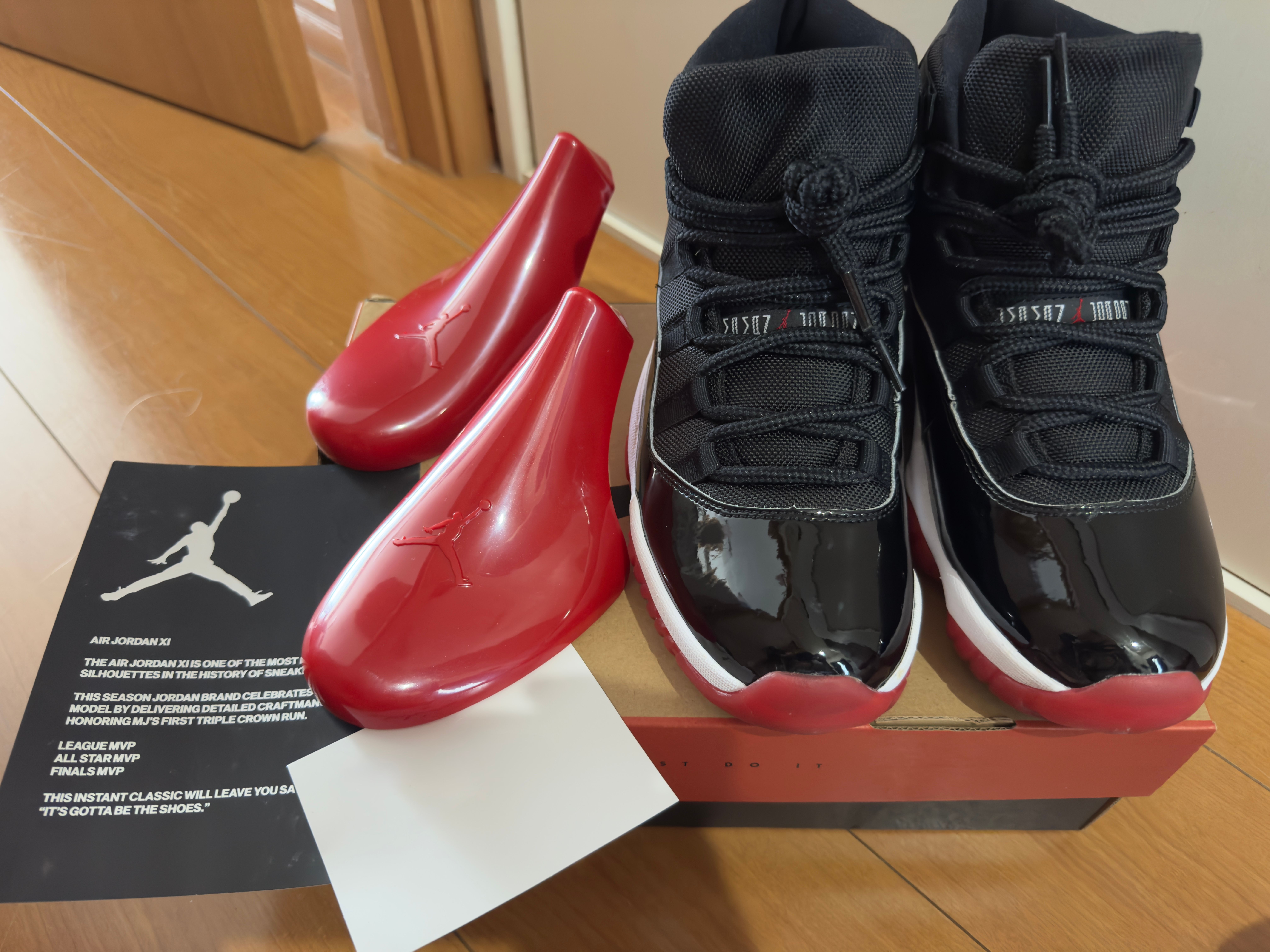 Nike Air Jordan 11 Retro "Bred"