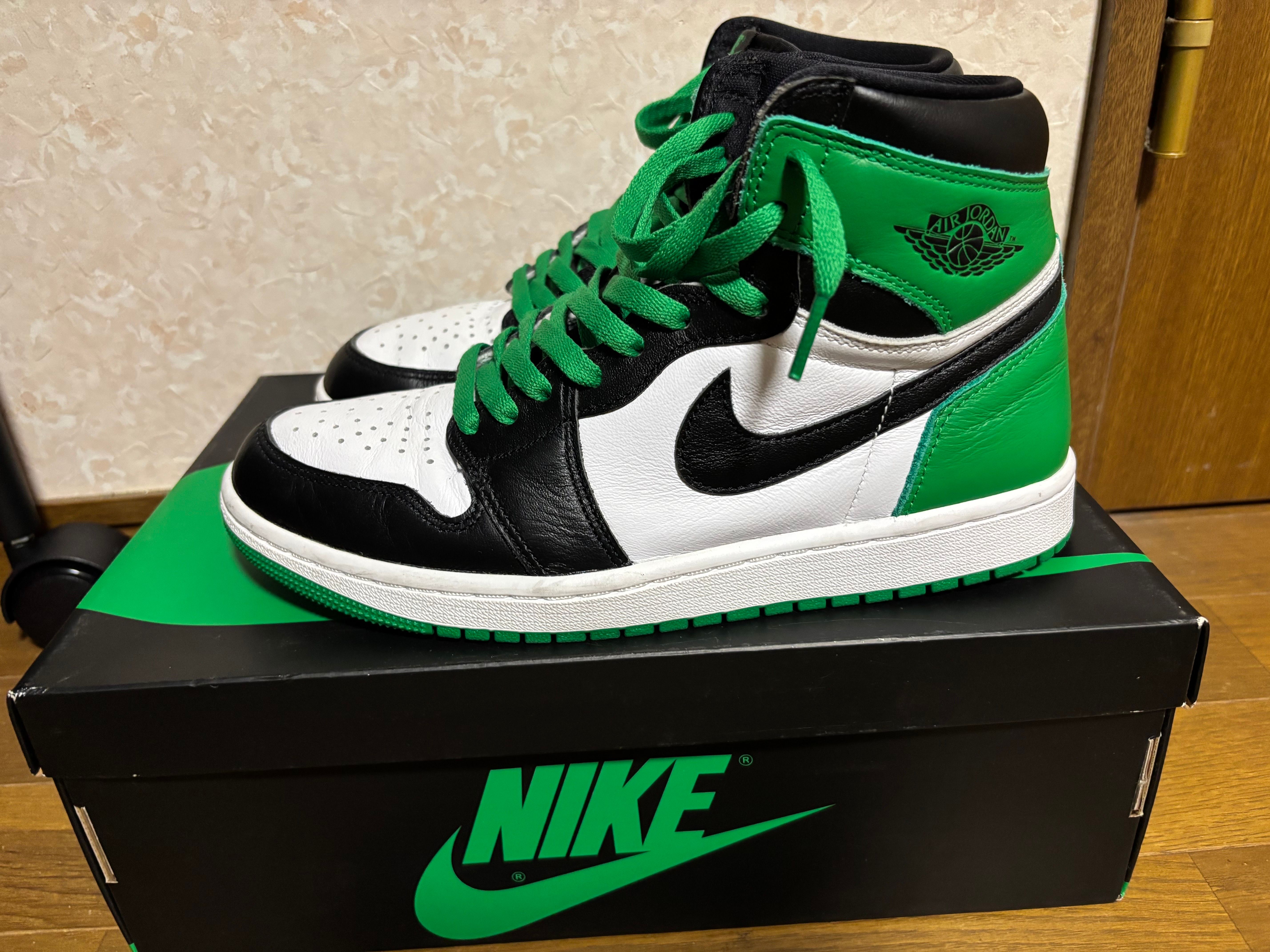 Nike Air Jordan 1 Retro High OG "Celtics/Black and Lucky Green" (2023)