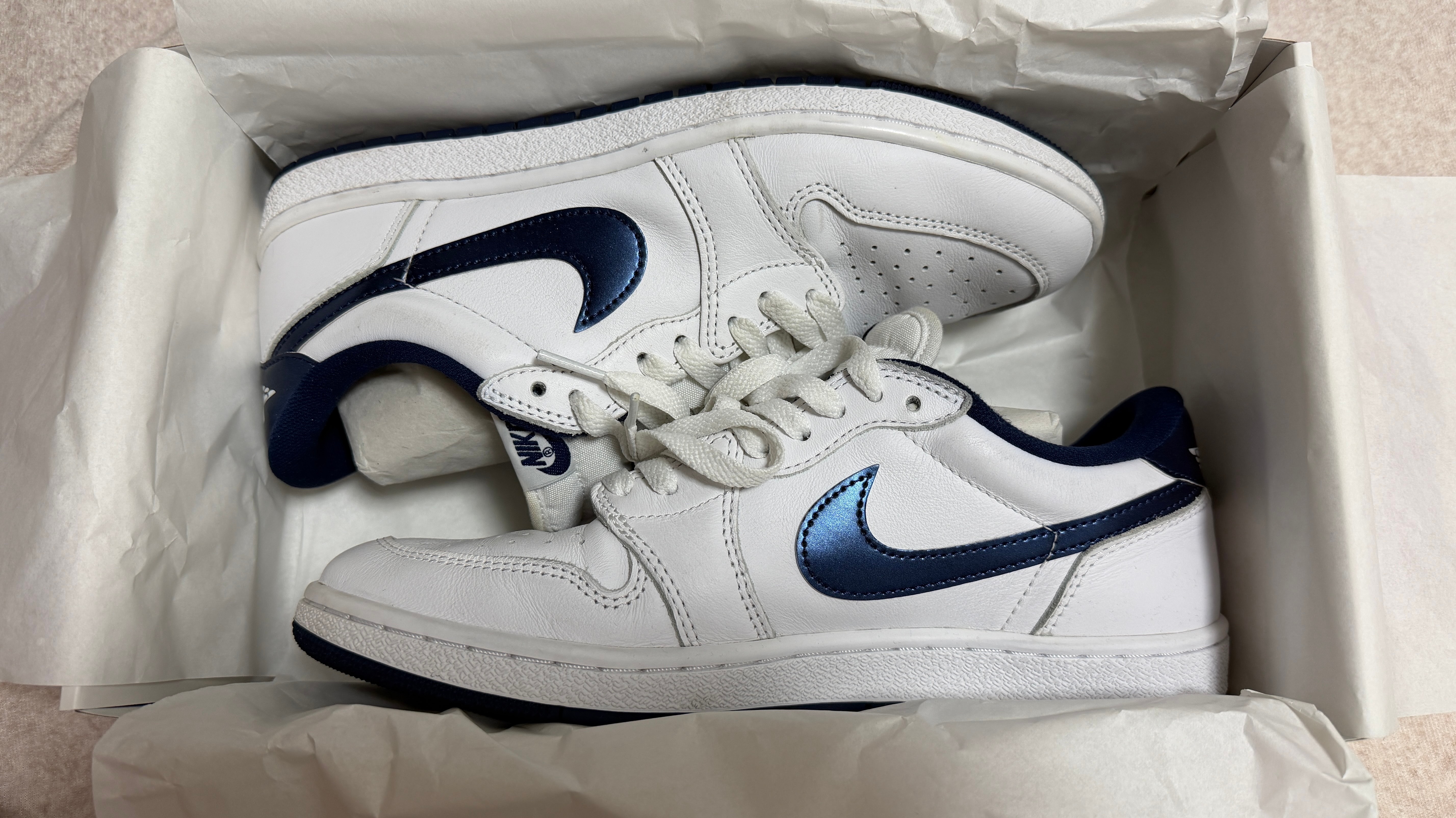 ナイキ エアジョーダン1 ロー '85 "メタリックブルー" (2024)