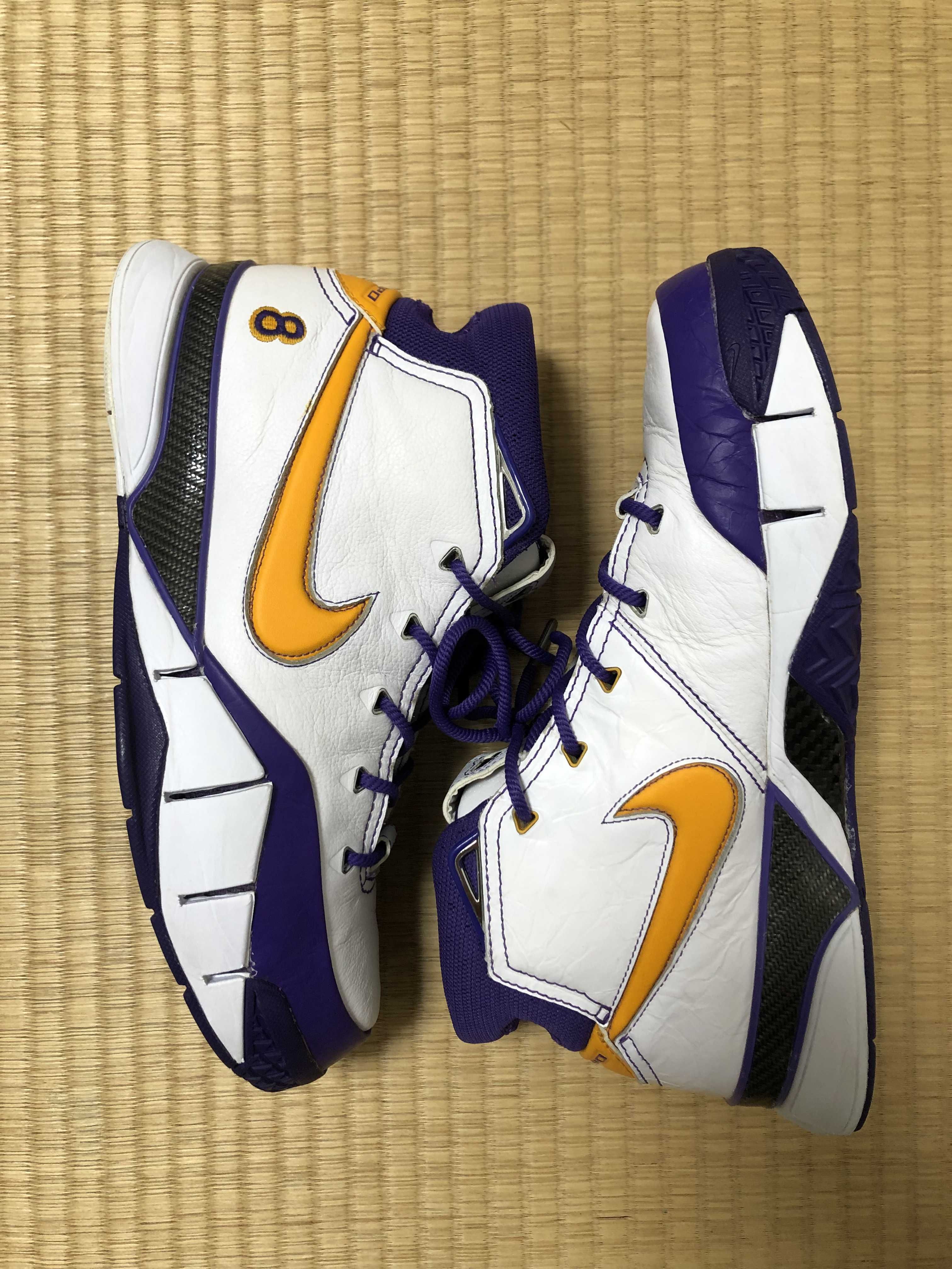 NIKE KOBE PROTRO "THINK 16" (CLOSE OUT)