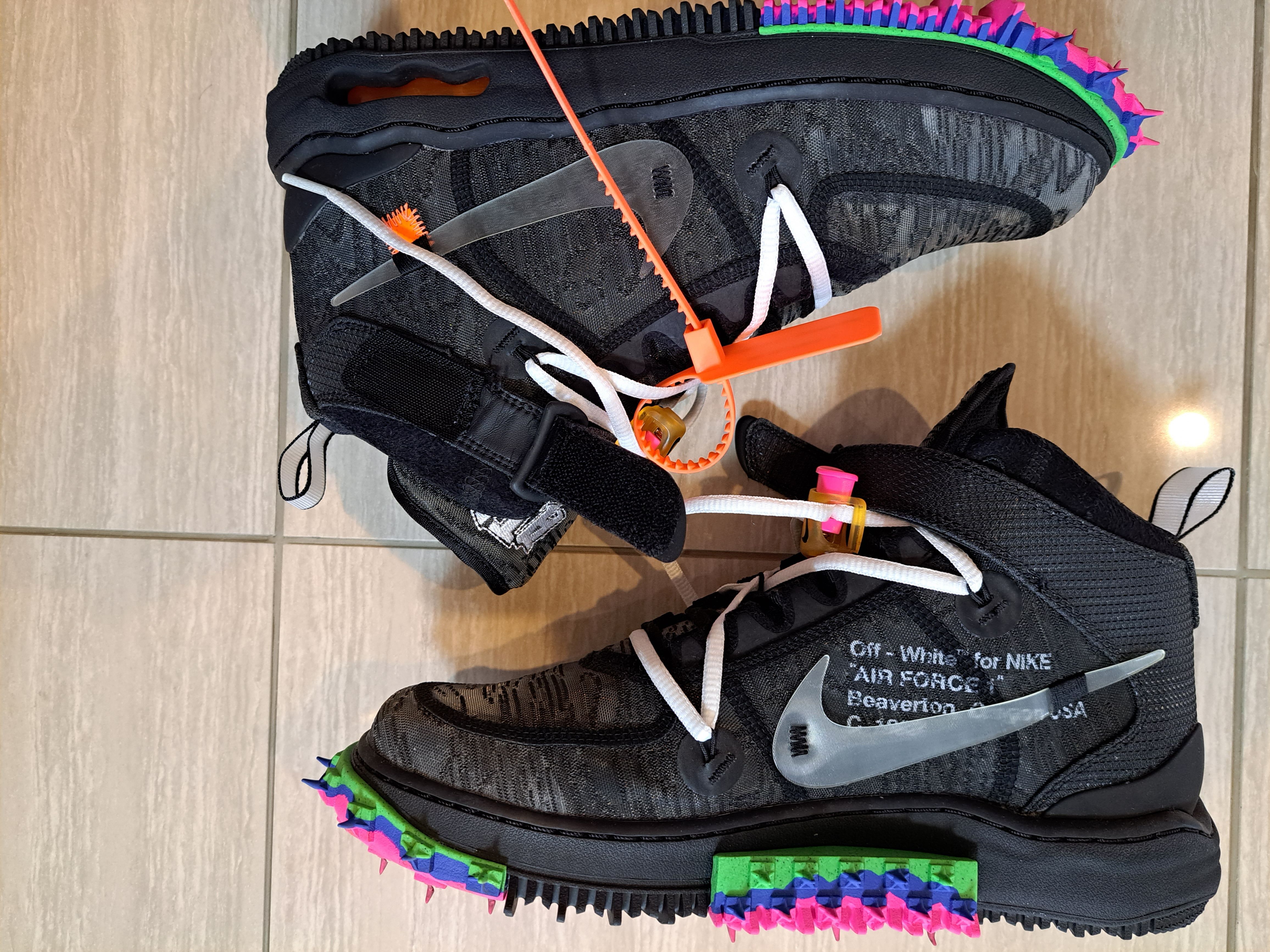 Off-White × Nike Air Force 1 Mid "Black"