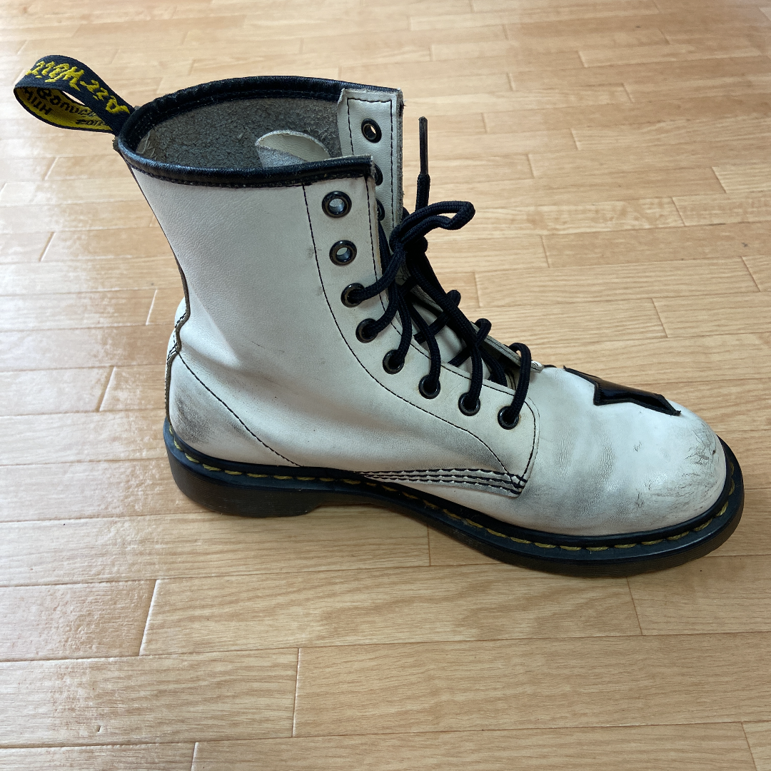 Dr.Martens 1460 8 Holes Boots "White"